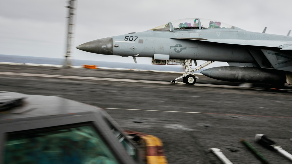 USS George Washington Conducts Flight Operations