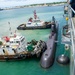 ROKS Lee Beom-seok (SS 081) moors alongside USS Frank Cable