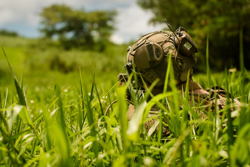 BLT 1/5 Marines, Sailors Conduct Team Leader Training in Guam