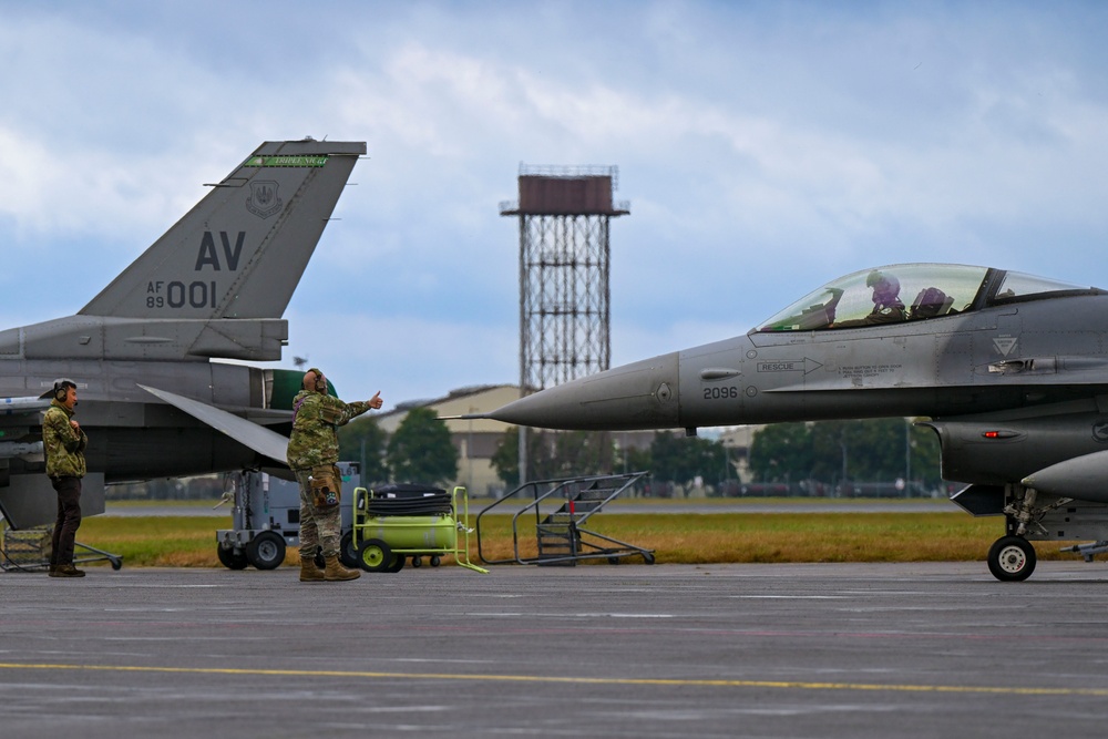 F-16 Fighting Falcons takeoff from RAF Mildenhall