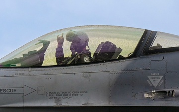 F-16 Fighting Falcons takeoff from RAF Mildenhall