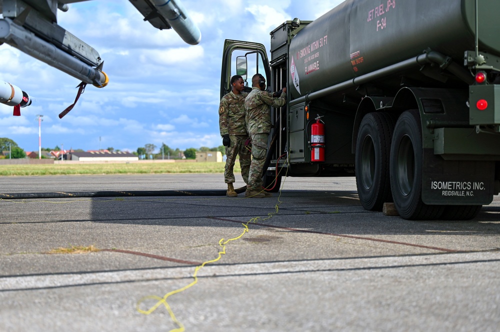 555 FGS prepares jets for Cobra Warrior 24.2