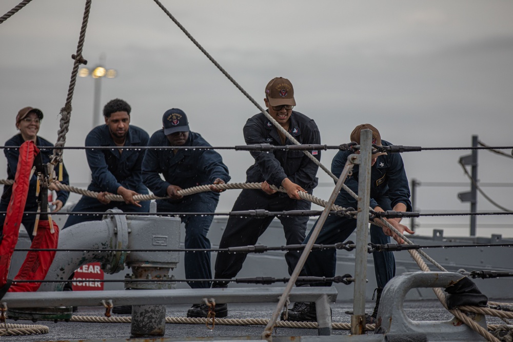USS Stout (DDG 55) Departs Norfolk for Regularly Scheduled Deployment
