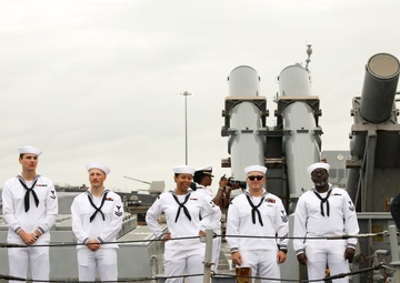 USS Stout Departs Naval Station Norfolk