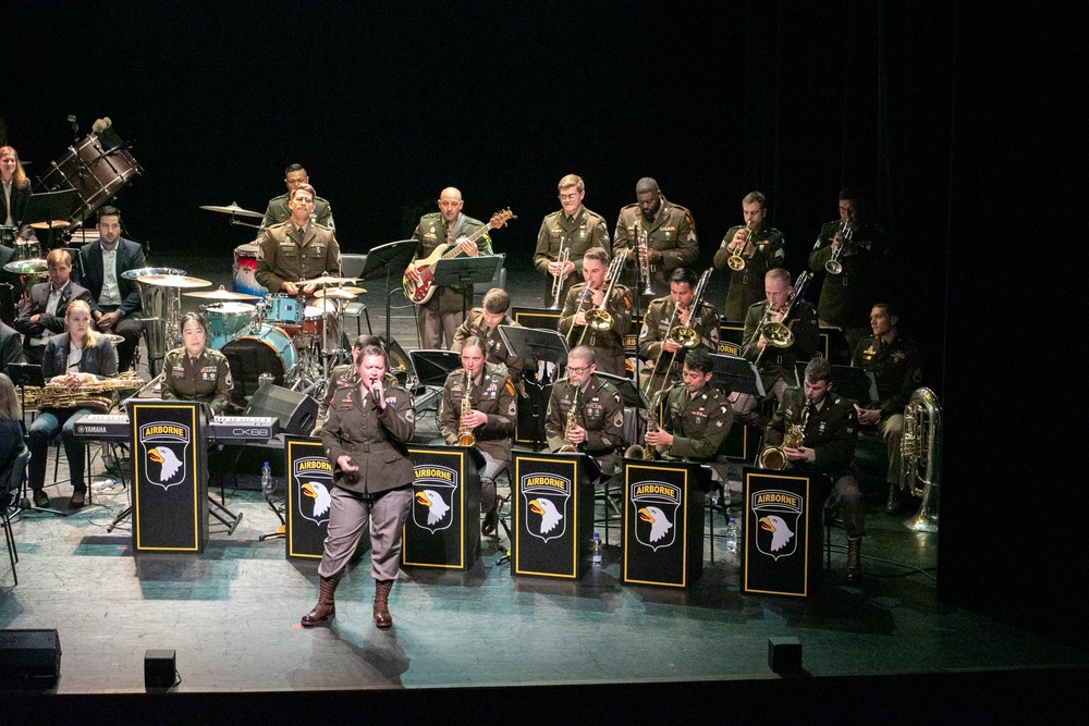 80 Years of Liberation of Meierijstad: US Army Bands play closing concert