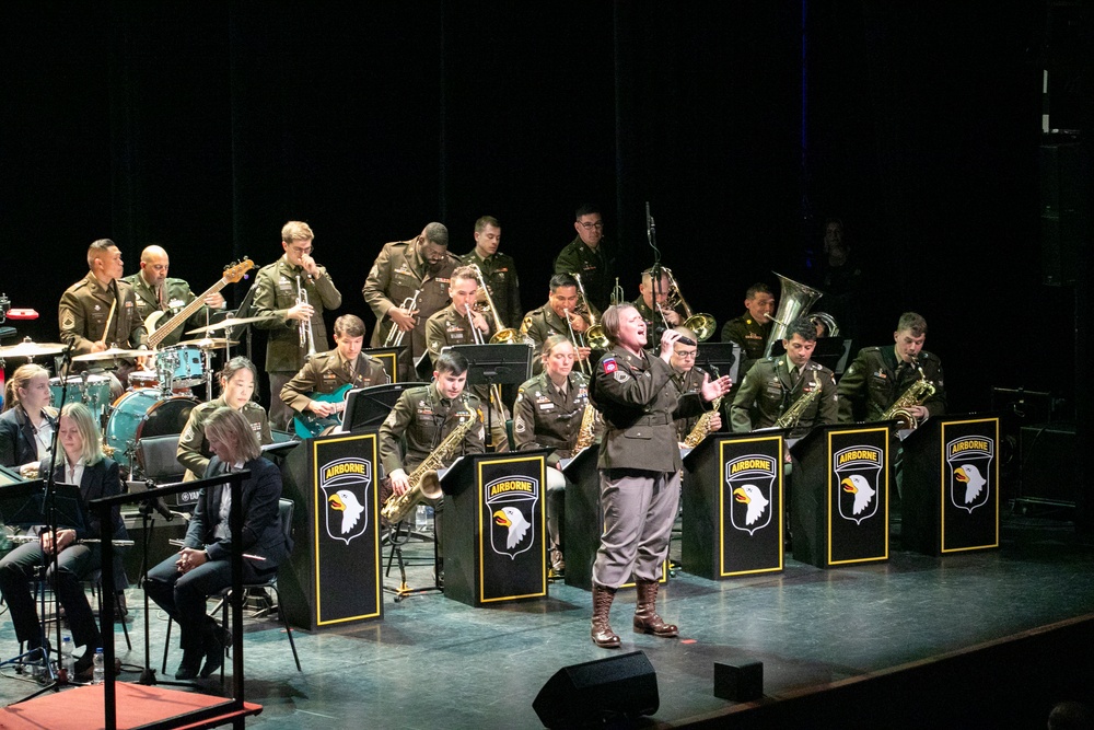 80 Years of Liberation of Meierijstad: US Army Bands play closing concert