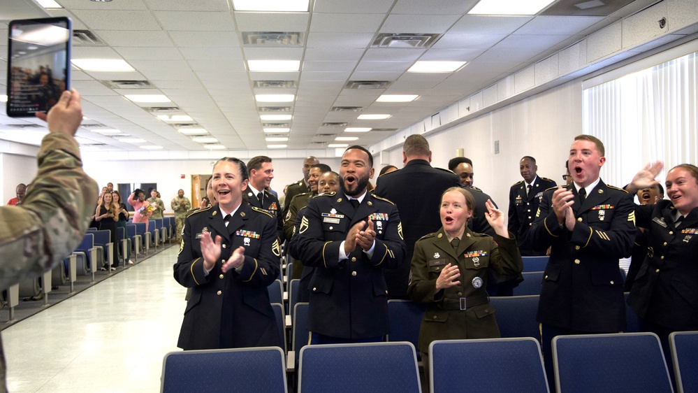 4th Brigade (Personnel Services), 94th Division (Force Sustainment) Human Resources Specialist Senior Leaders and Advanced Leaders Course graduation ceremony