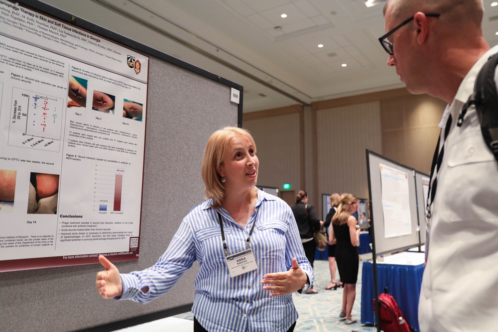 WRAIR showcases research at MHSRS