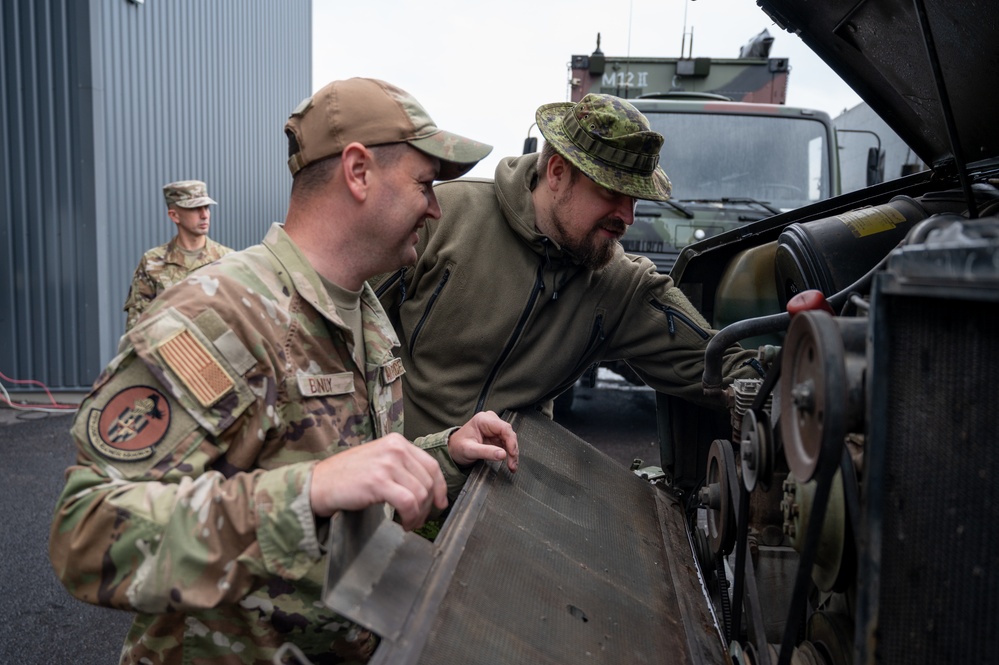 Maryland Airmen provide convoy training to logistics counterparts in Estonia