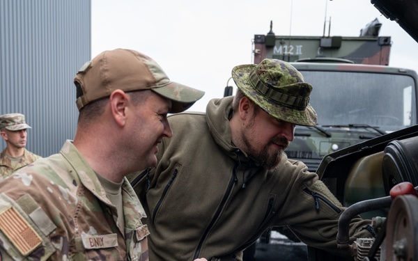 Maryland Airmen provide convoy training to logistics counterparts in Estonia