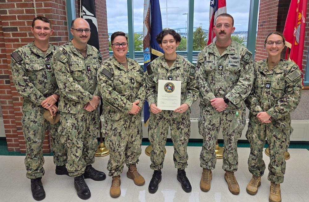 HM3 Mendez Delgado with her department.