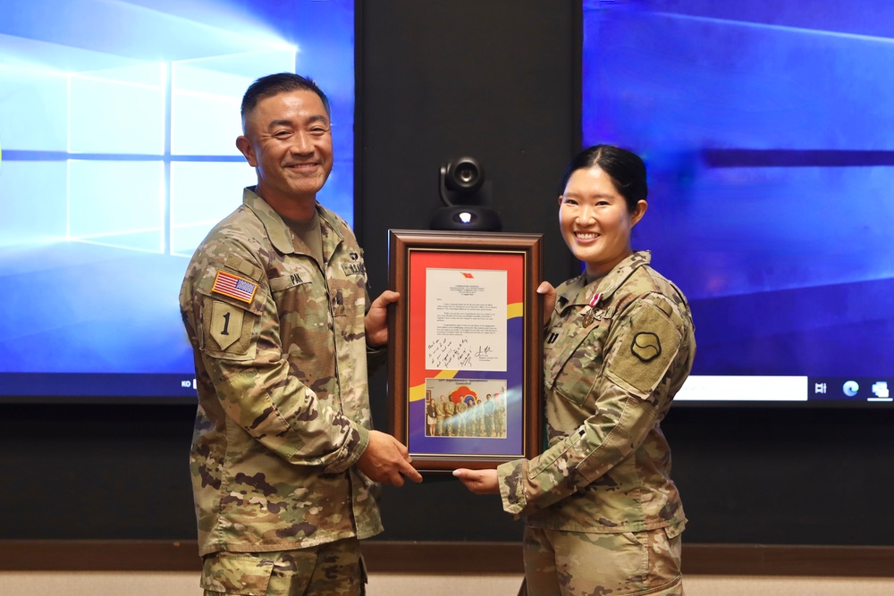 CPT. Lee PCS Award ceremony