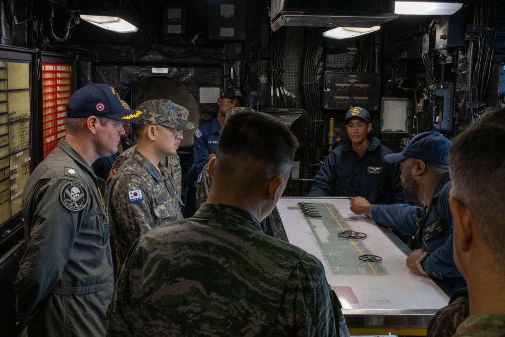 USS America (LHA 6) Hosts Republic of Korea Air Force Brig Gen. Kim Jung Soo, Combined Forces Command