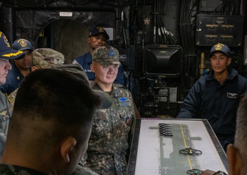USS America (LHA 6) Hosts Republic of Korea Air Force Brig Gen. Kim Jung Soo, Combined Forces Command