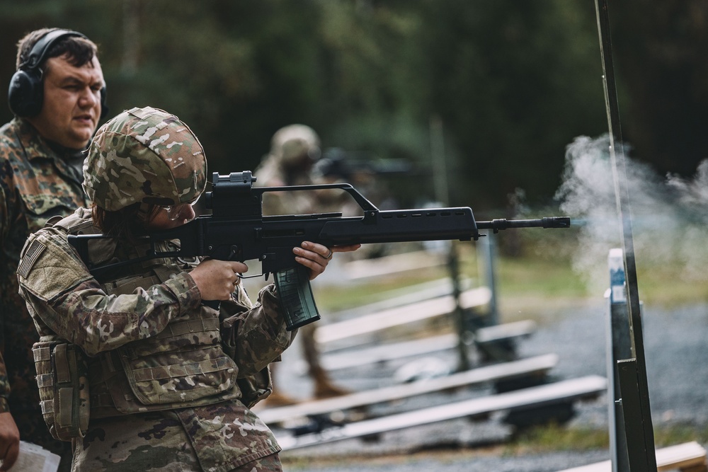 U.S. Soldiers Take German Marksmanship Qualification Test