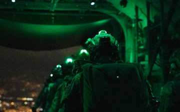 10TH SPECIAL FORCES GROUP (AIRBORNE) GREEN BERETS AND SERBIAN COUNTERPARTS CONDUCT AIRBORNE JUMP TO HONOR OPERATION HALYARD ANNIVERSARY