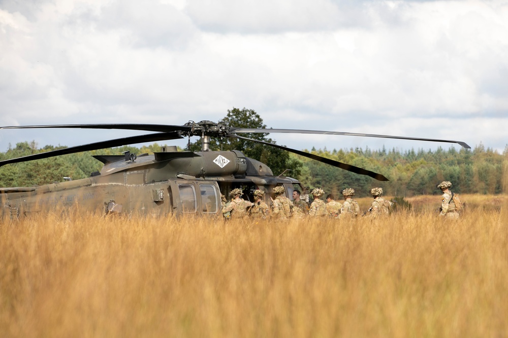 1st Air Cavalry Brigade rehearses air assault demonstration for Market Garden commemoration