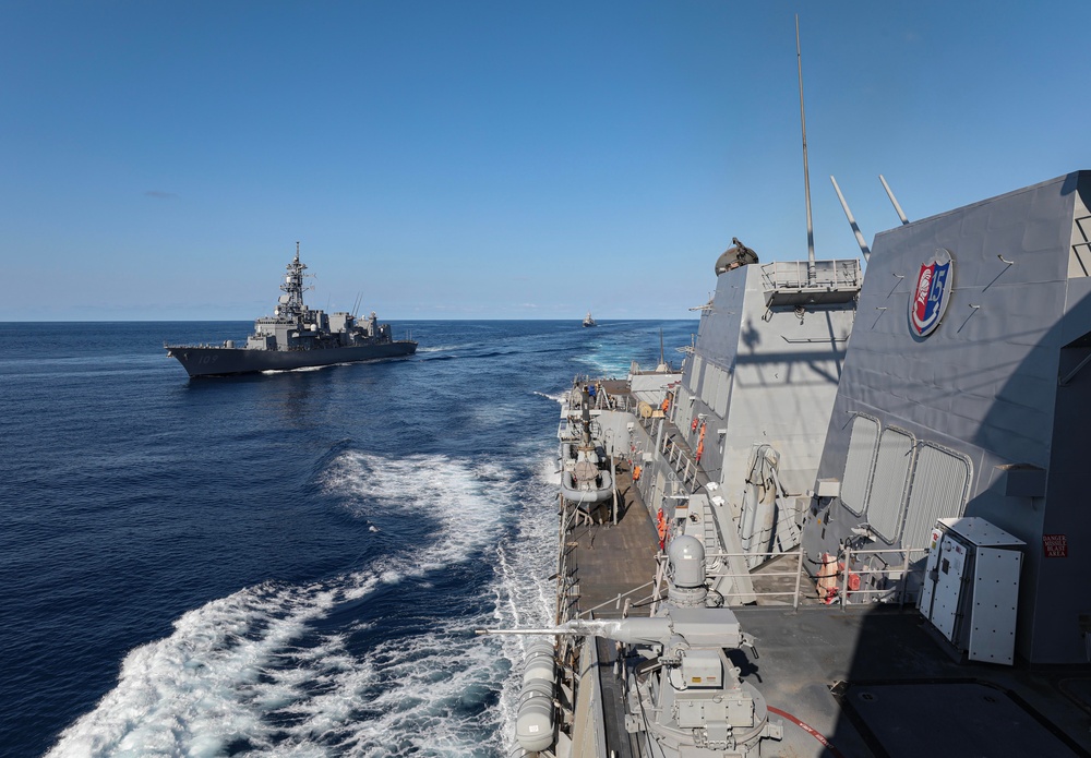 USS Dewey (DDG 105) Conducts Multilateral Operations in the Timor Sea