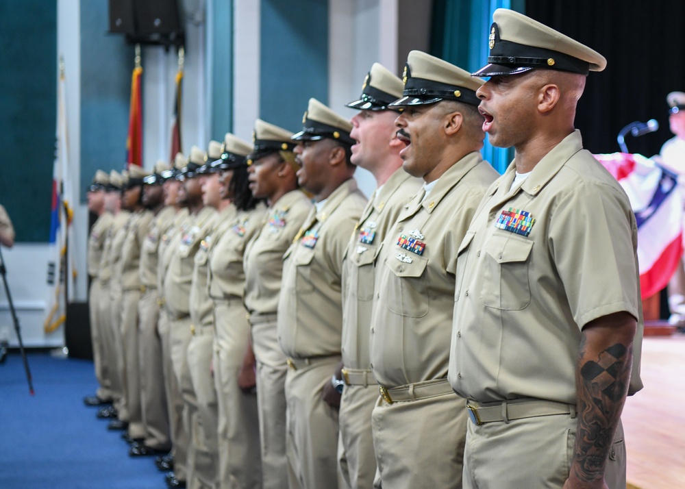 NSA Bahrain Pins 15 New Chief Petty Officers