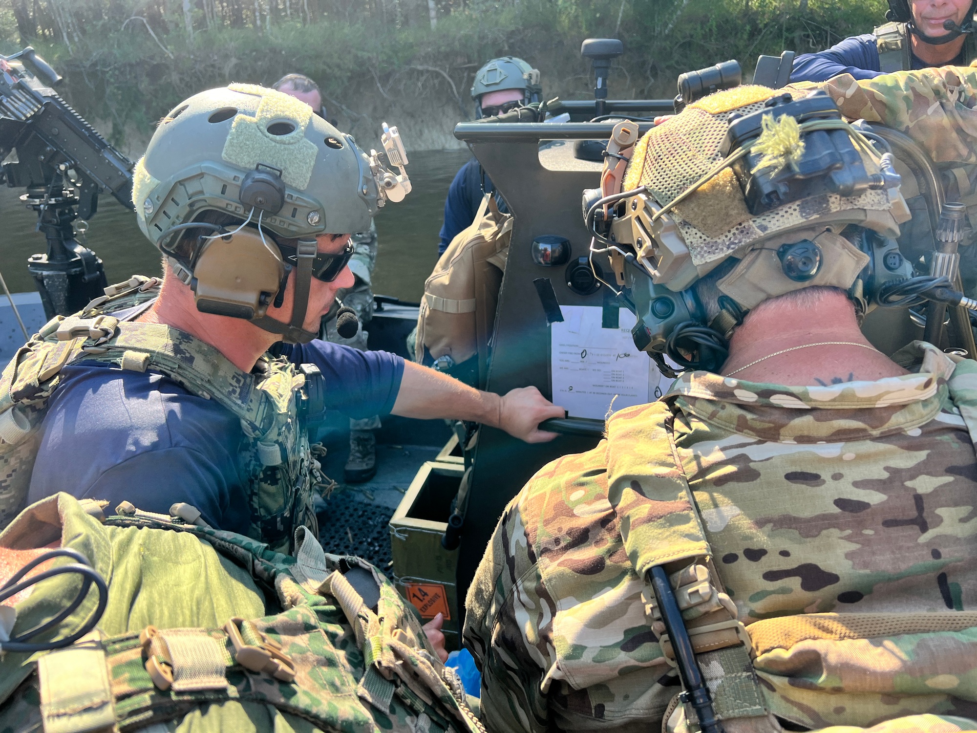 DVIDS - Images - Dutch KCT and 12th Infantry Battalion Complete advanced  Riverine Training [Image 4 of 4], image size:2000x1500