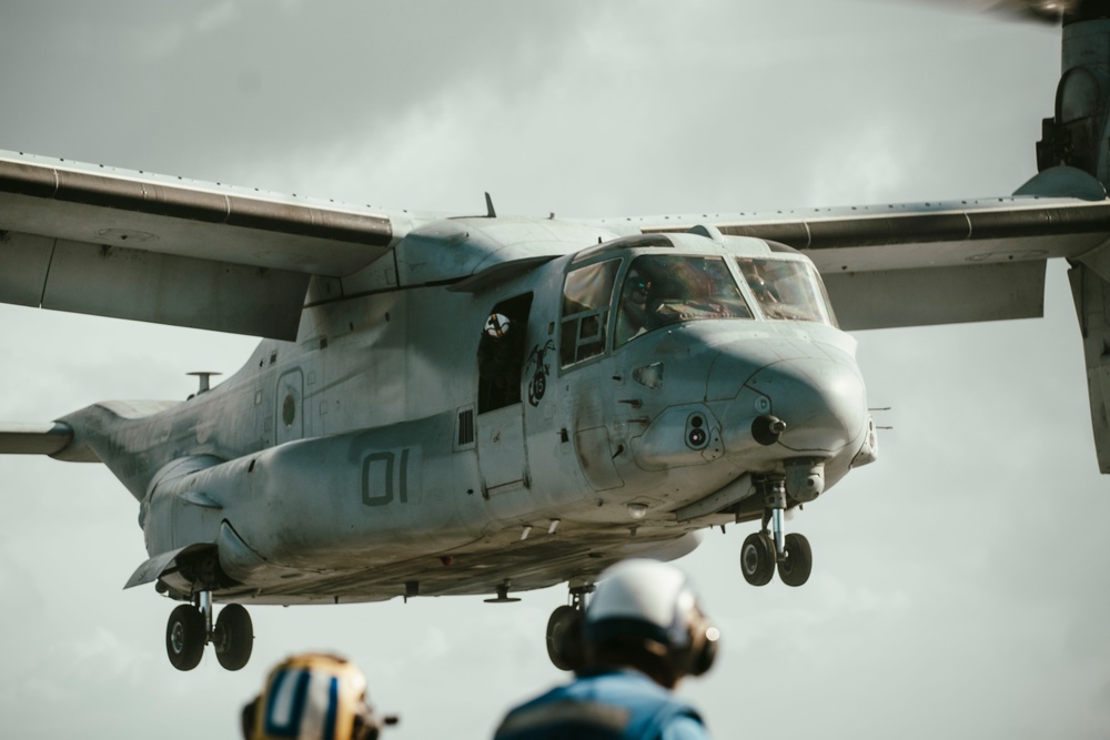 A Temporary Home: 15th MEU Aircraft Cross Deck to USS Miguel Keith