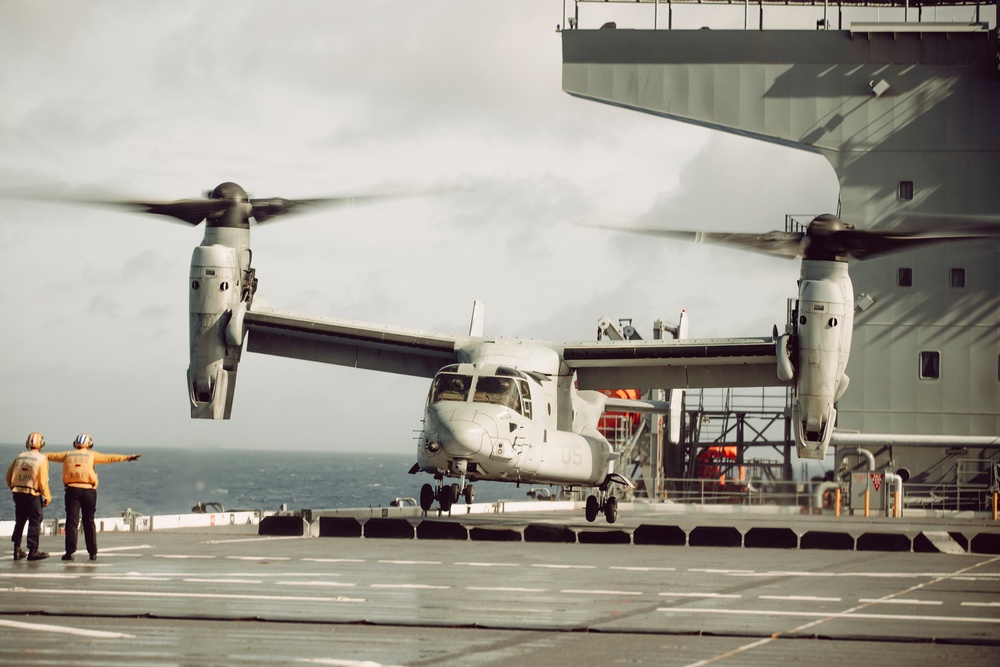 A Temporary Home: 15th MEU Aircraft Cross Deck to USS Miguel Keith