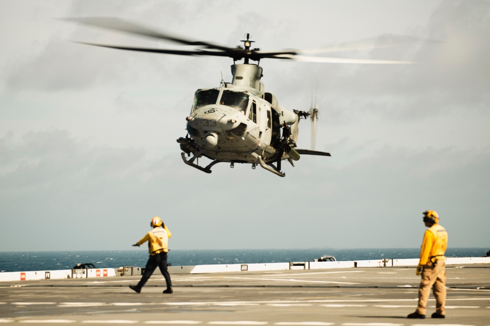 A Temporary Home: 15th MEU Aircraft Cross Deck to USS Miguel Keith