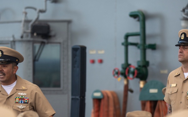 Senior Chief Aviation Ordnanceman Celebrates Retirement Ceremony Aboard USS Tripoli