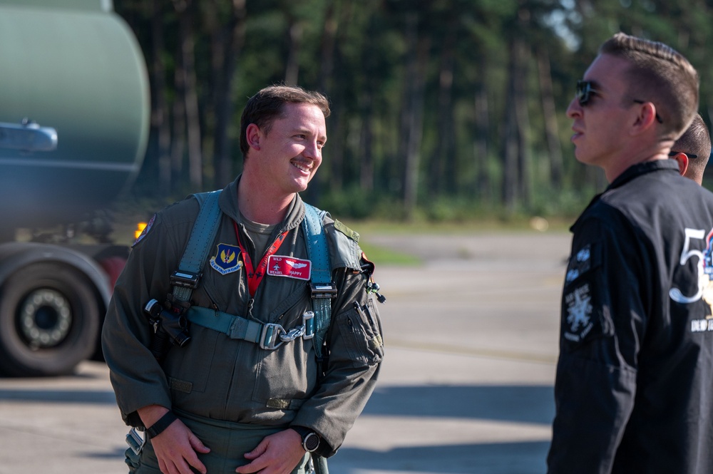 The Air Combat Command F-16 Viper Demonstration Team performs at the 2024 Sanicole International Airshow