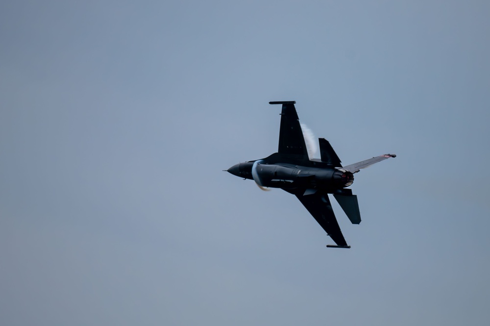 The Air Combat Command F-16 Viper Demonstration Team performs at the 2024 Sanicole International Airshow