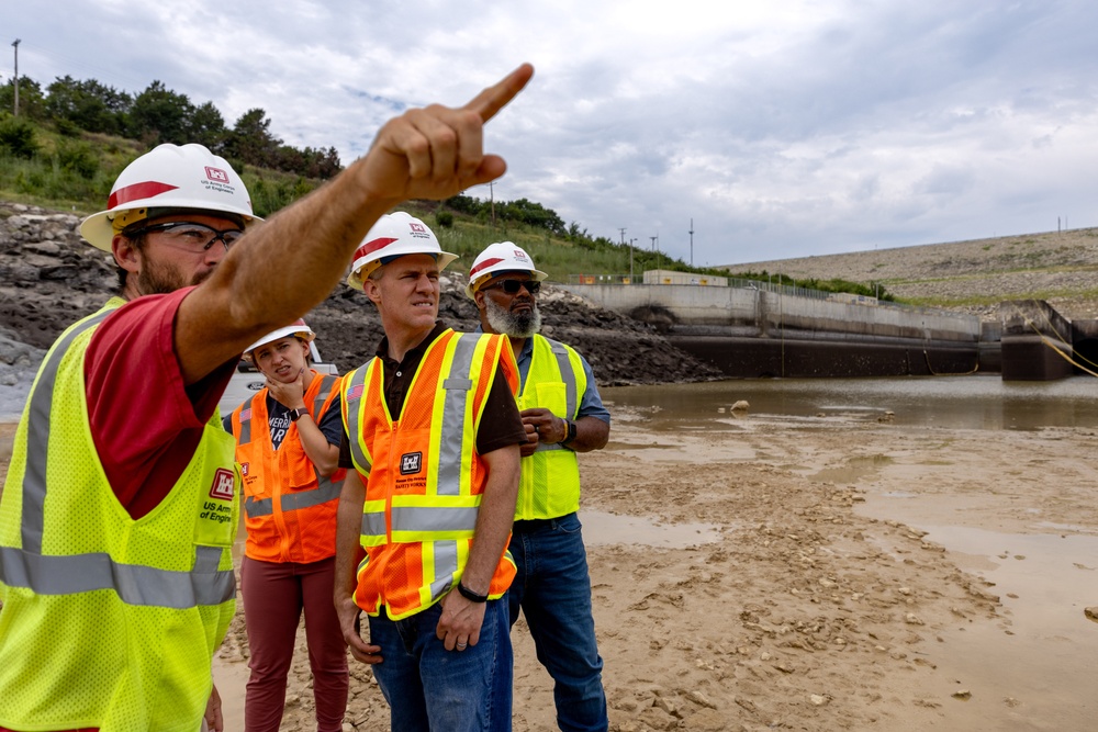 : After a 2020 inspection, Tuttle Creek Dam dewaters outlet channel to undergo massive repairs that reduces risk of spillway erosion and downstream flooding