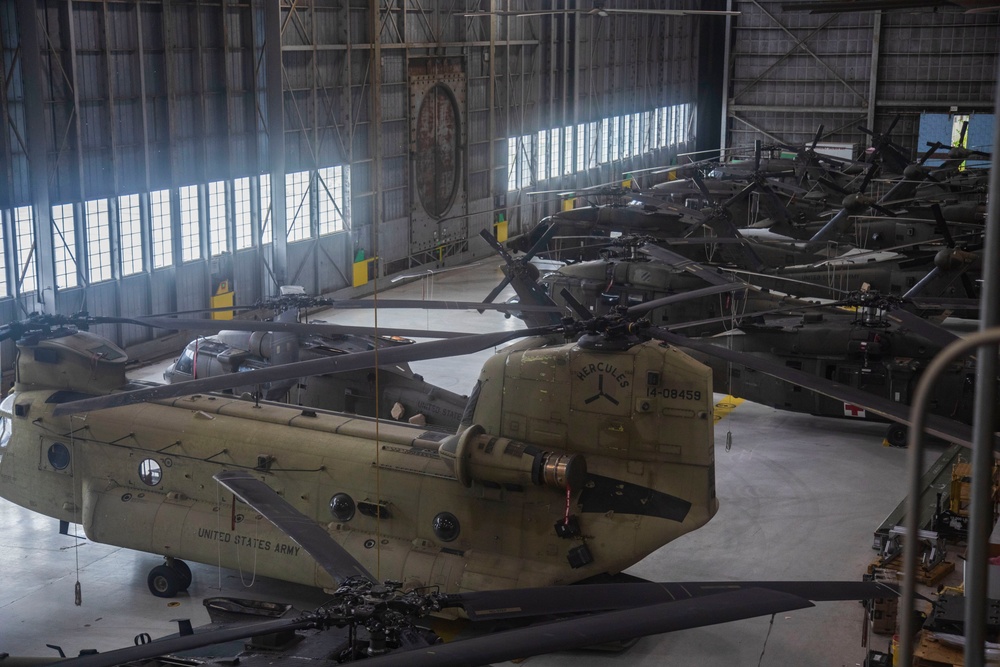 3rd CAB dense pack helicopters in preparation for Hurricane Helene