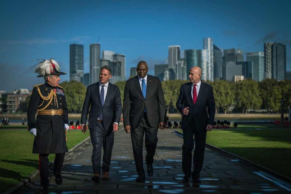 SECDEF Attends 3rd AUKUS Ministerial in London