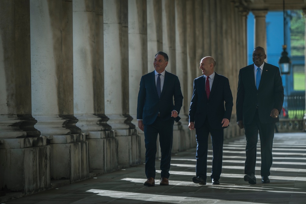 SECDEF Attends 3rd AUKUS Ministerial in London