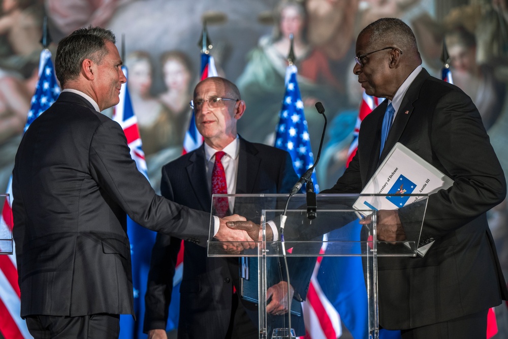 SECDEF Attends 3rd AUKUS Ministerial in London