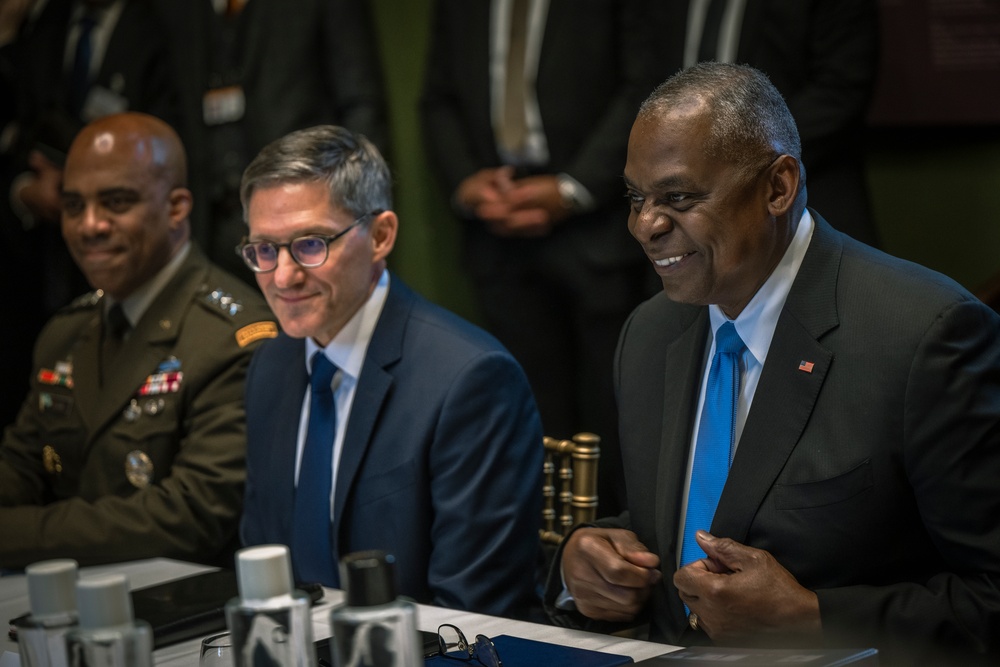 SECDEF Attends 3rd AUKUS Ministerial in London