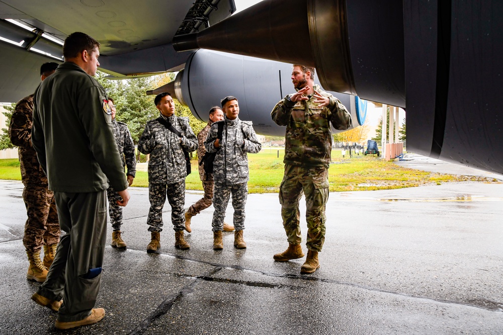 Alaska Guardsmen host Mongolia, strengthen military-to-military partnership