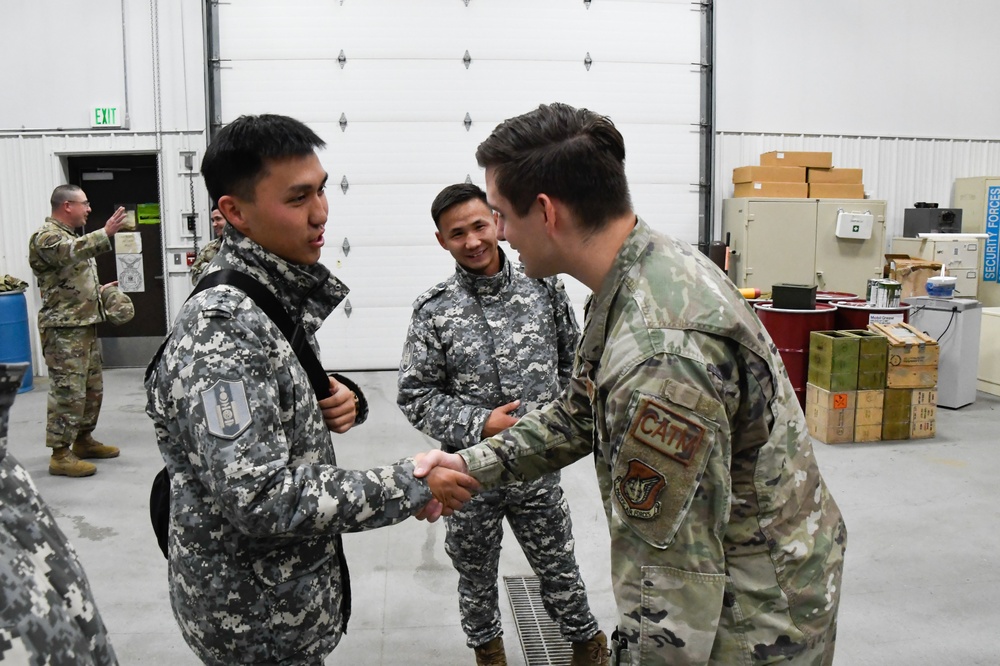 Alaska Guardsmen host Mongolia, strengthen military-to-military partnership