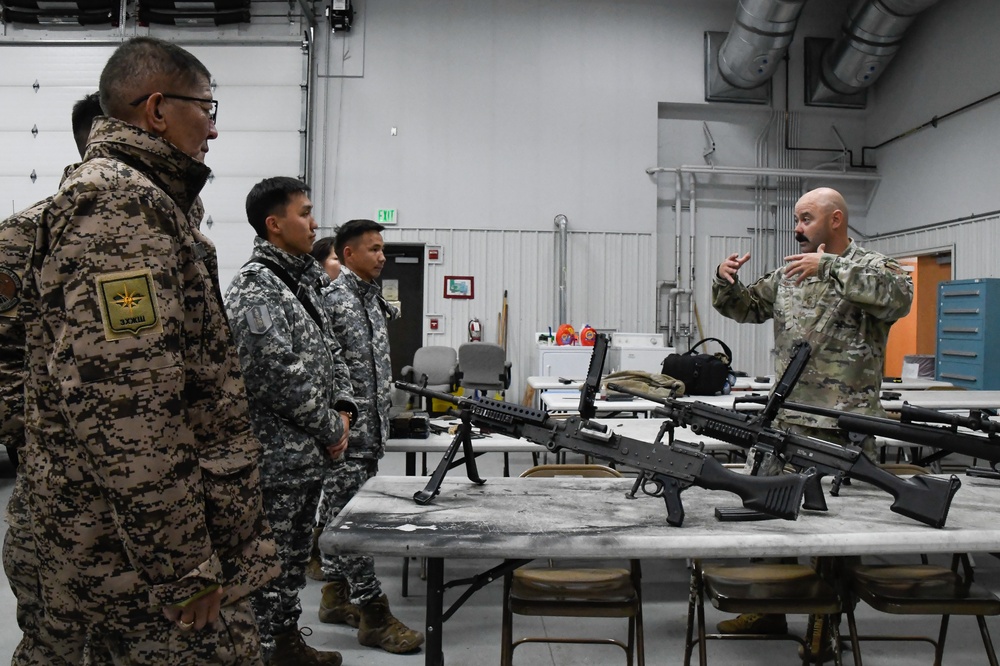 Alaska Guardsmen host Mongolia, strengthen military-to-military partnership