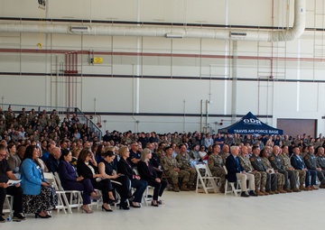 Travis AFB bids farewell to last KC-10 