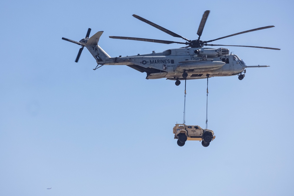 2024 America's Airshow Practice: MAGTF Demo