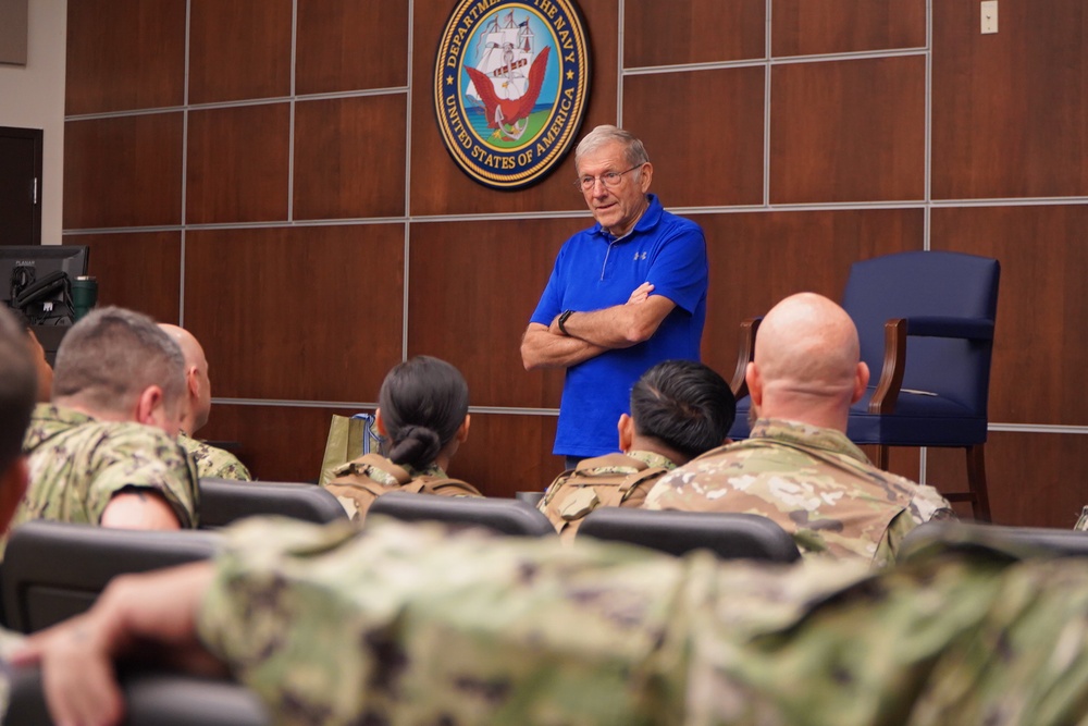 MCPON Bushey visits Cheatham Annex