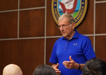 MCPON Bushey visits Cheatham Annex