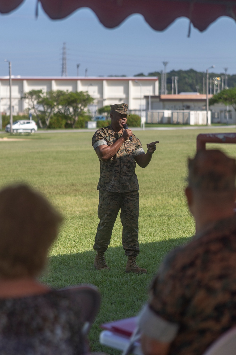 Marine Wing Headquarters Squadron 1 holds change of command, retirement ceremony