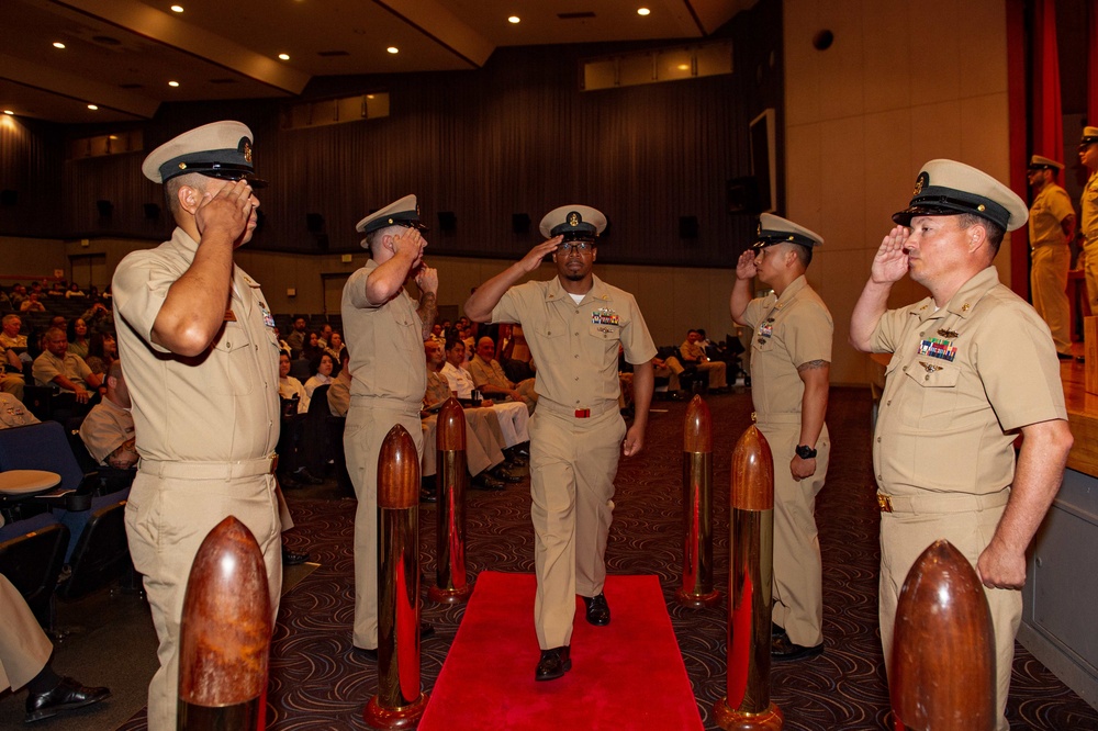 USS BLUE RIDGE AND 7TH FLEET CHIEF PINNING