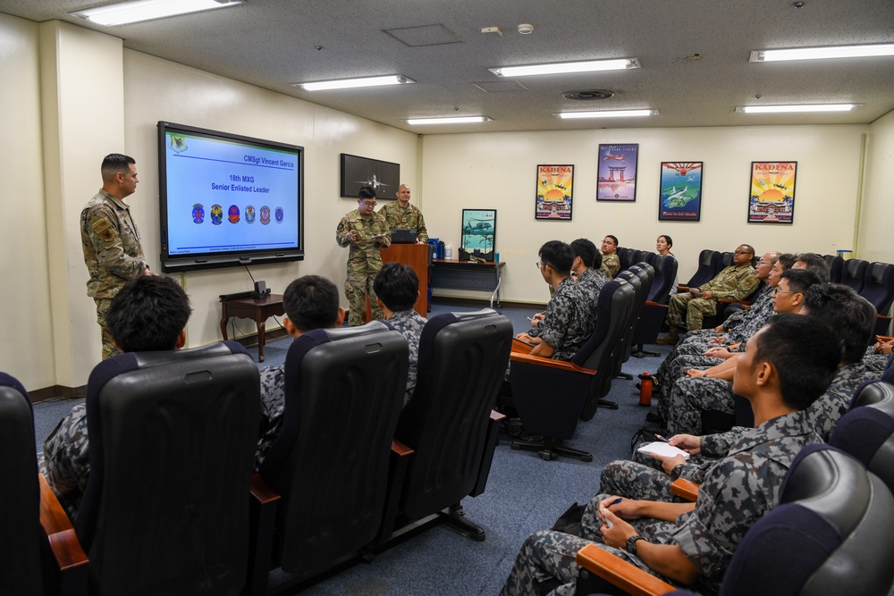 JASDF tours Kadena MXG facilities