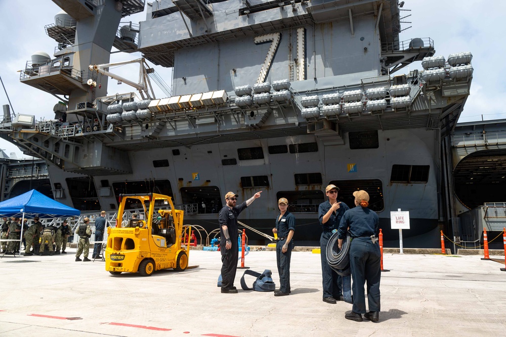 Theodore Roosevelt Arrives in Guam During Brief Stop for Parts