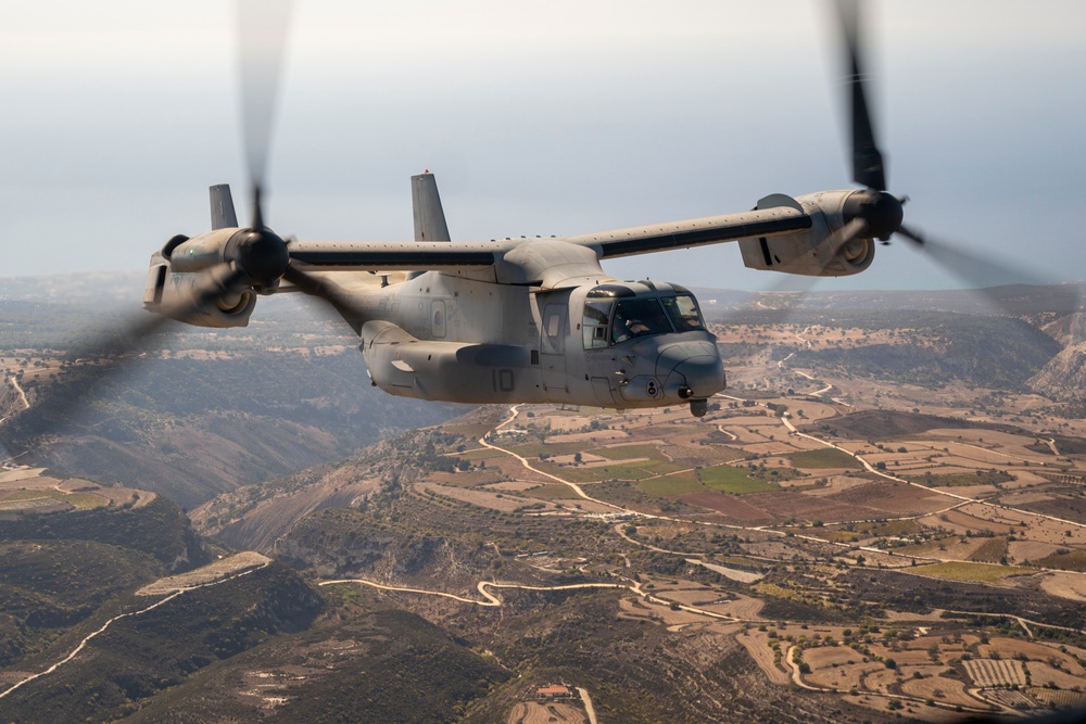 VMM-365 (REIN), 24th MEU (SOC) Flight Operations in Cyprus