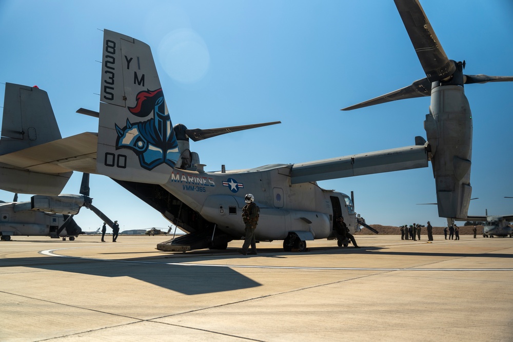 VMM-365 (REIN), 24th MEU (SOC) Flight Operations in Cyprus