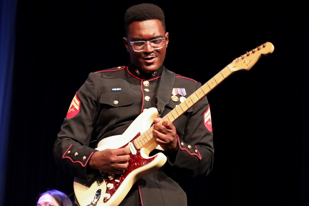 The 2nd Marine Aircraft Wing Band collaboration concert with the East Carolina University Band